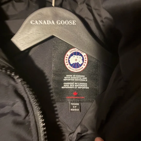 Canada Goose Black OuterwearMystique Parka